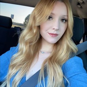 Meet your Posher, Vicky